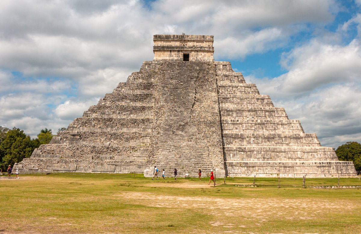 Restoration of the Castillo