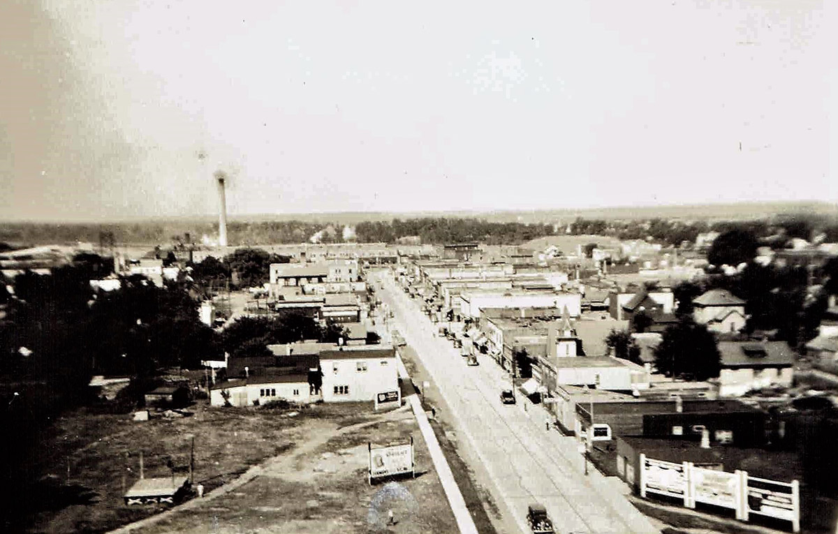 West from Water Tower