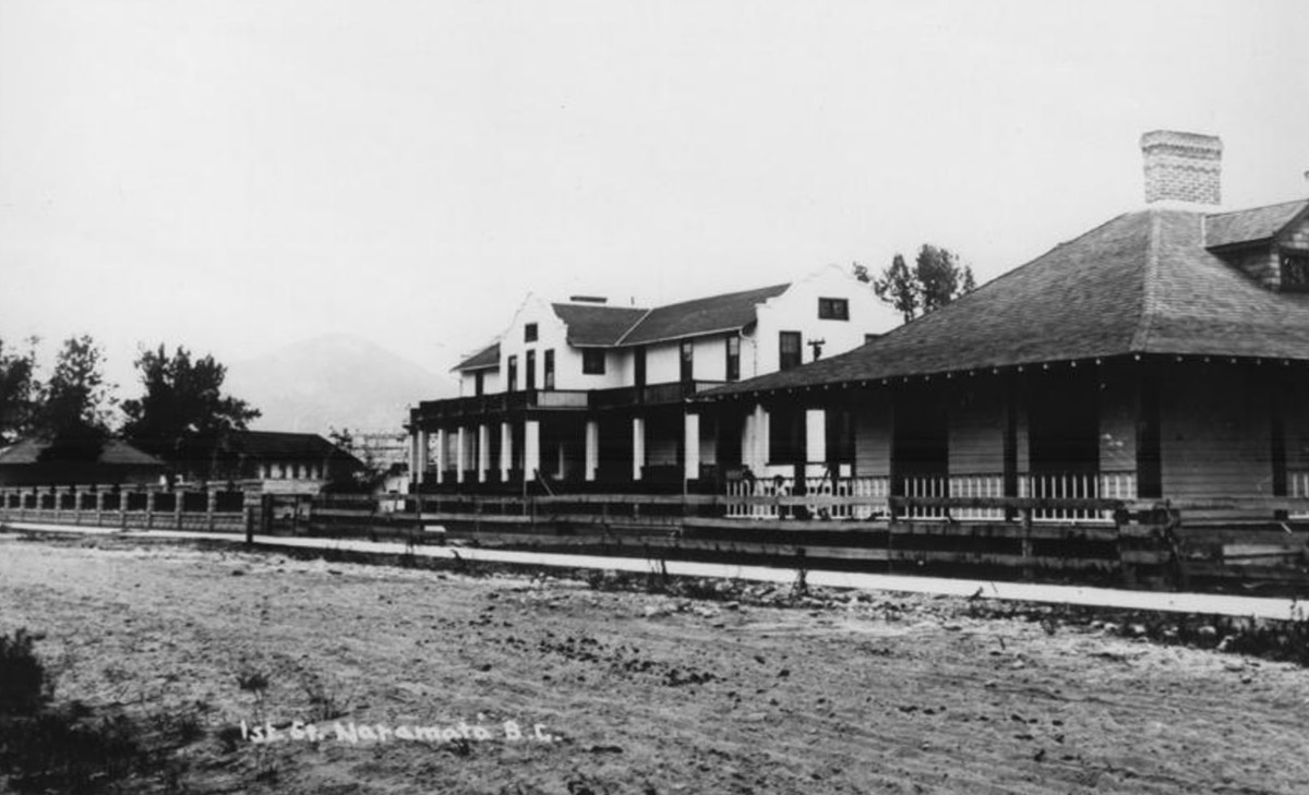 The Grand Stand and Hotel