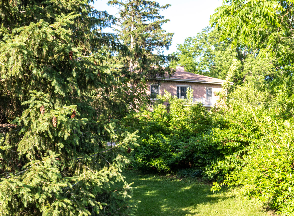 Robert Blackwood Home