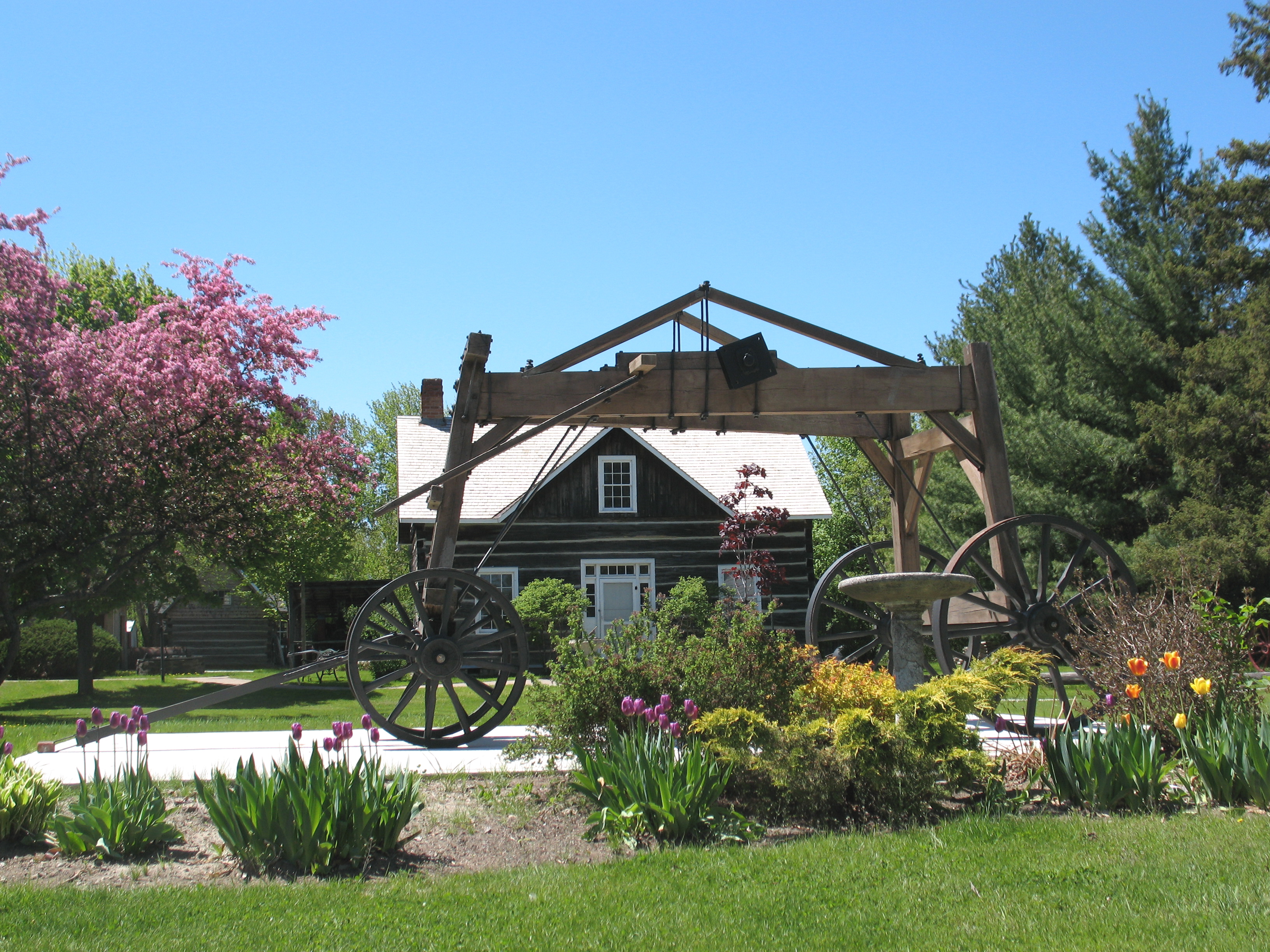 Champlain Trail Museum and Pioneer Village